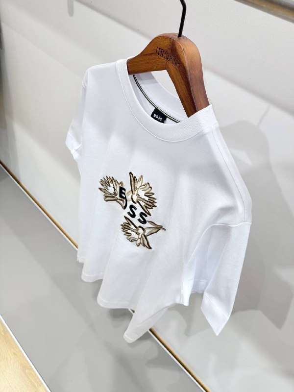 Apparel — TGRSJ0JfGY2J view