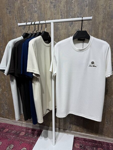 Apparel — TGRVcw2F7xNb view 3