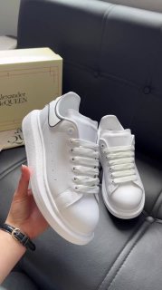 Men's Sneakers — TGRc0pBg9-Jw