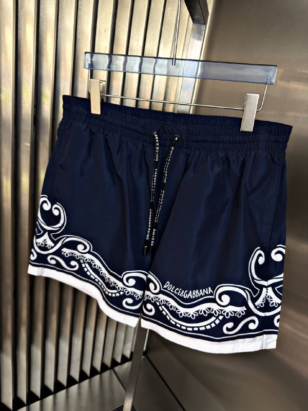 Apparel — TGRcnXfV1O3S view