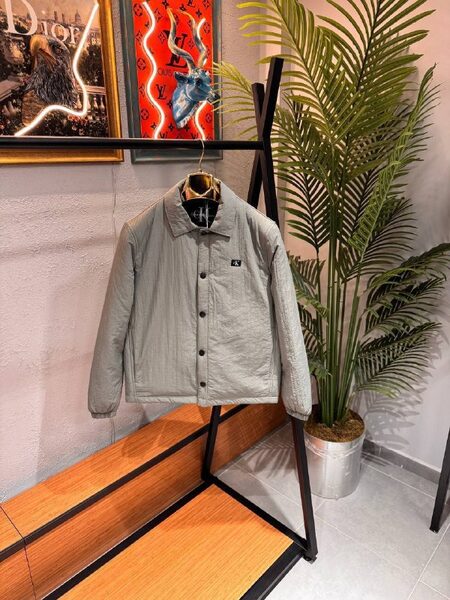 Apparel — TGRgqkg8pgts view 3