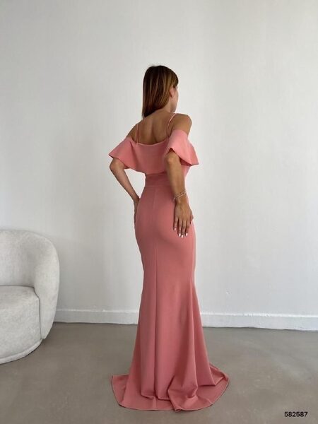 Apparel — TGRjgsxiAkqq view 2