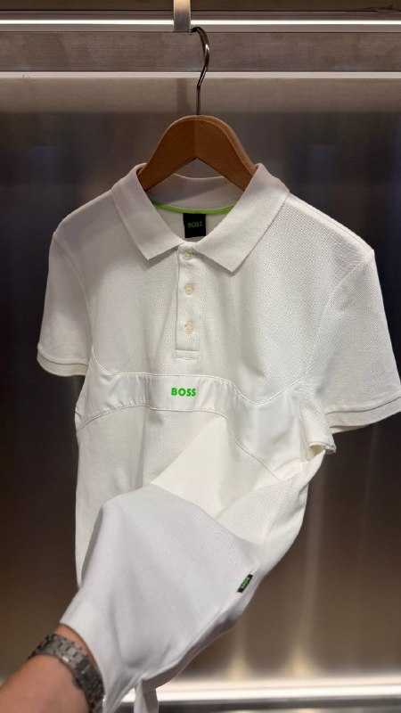 Apparel — TGRm7r0wJVQm view