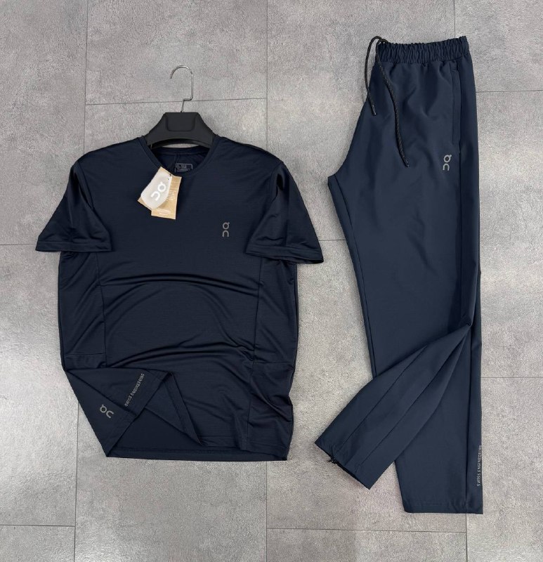 Apparel — TGRmXuS0Vutx view