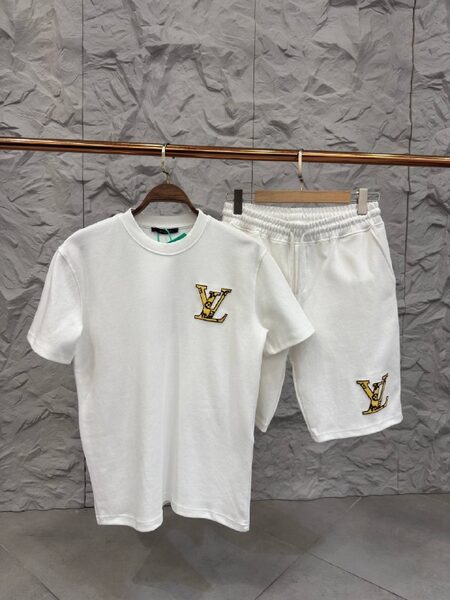 Apparel — TGRrhXVD5Uun view 6
