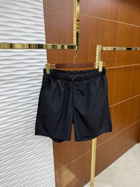 Apparel — TGRxym6MISok