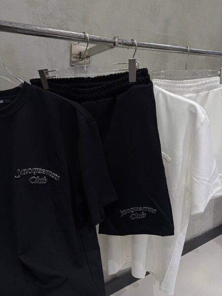 Apparel — TGRySr7H9qNq