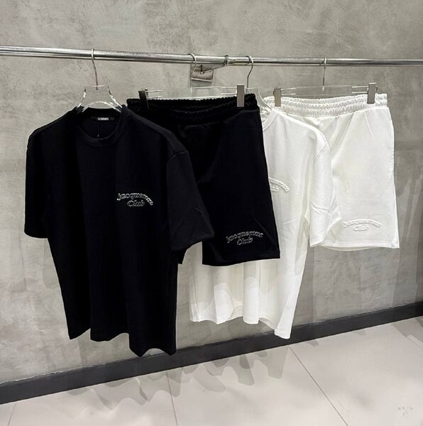 Apparel — TGRySr7H9qNq view 2