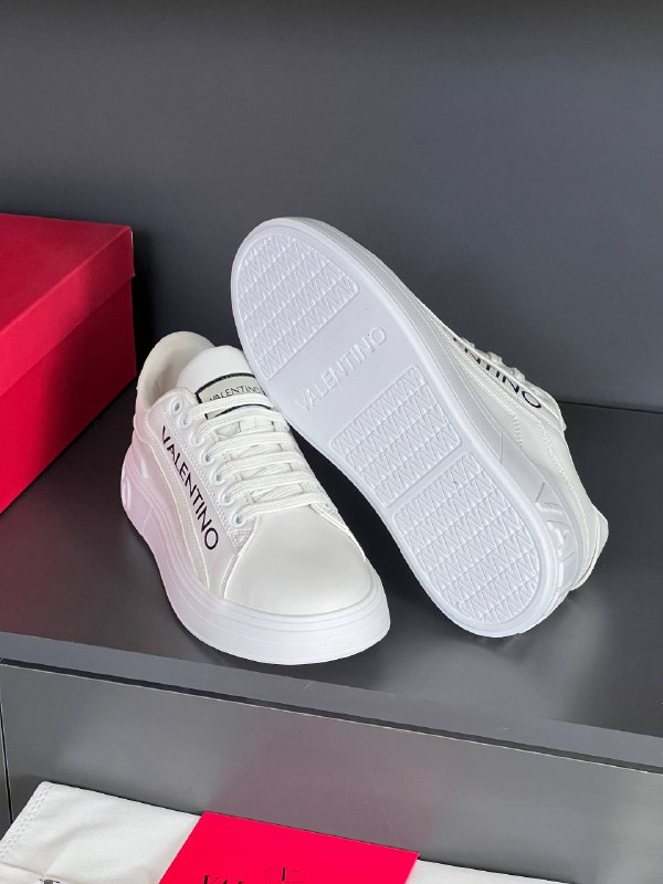 Men's Sneakers — TGS5w3iXr0QS view