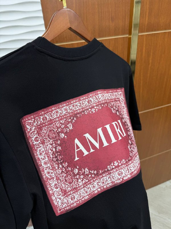 Apparel — TGS7qGBFs92F view