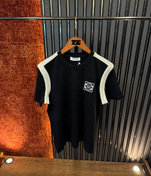 Apparel — TGSEK4xRSLJE view 3