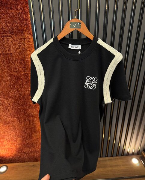 Apparel — TGSEK4xRSLJE view 4