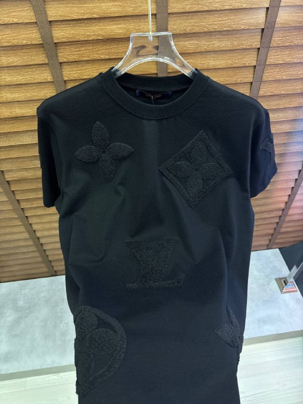 Apparel — TGSZGK4oprt6 view