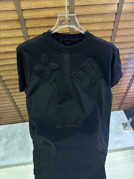Apparel — TGSZGK4oprt6 view 5