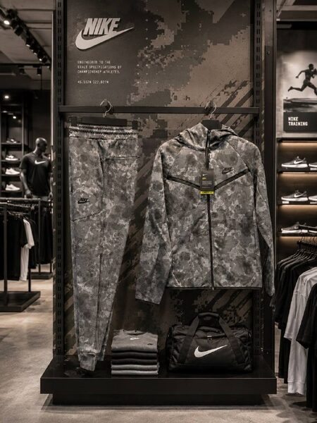 Apparel — TGS_FJXZw9M2 view 3