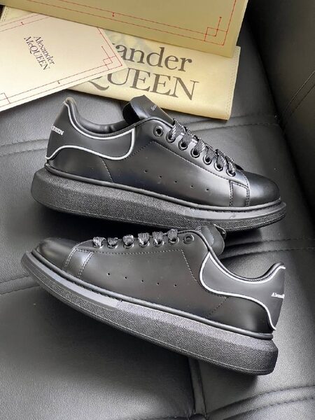Men's Sneakers — TGSbHOya79RV view 2