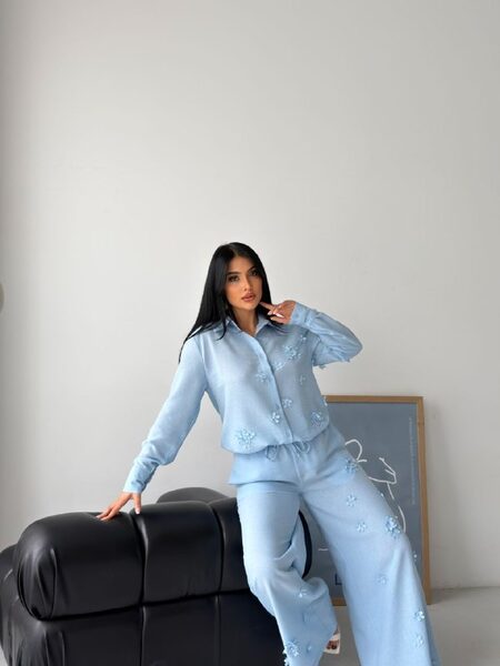 Apparel — TGSbNZYYjsiF view 4