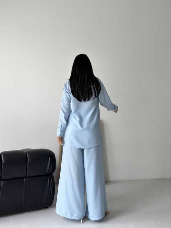 Apparel — TGSbNZYYjsiF view