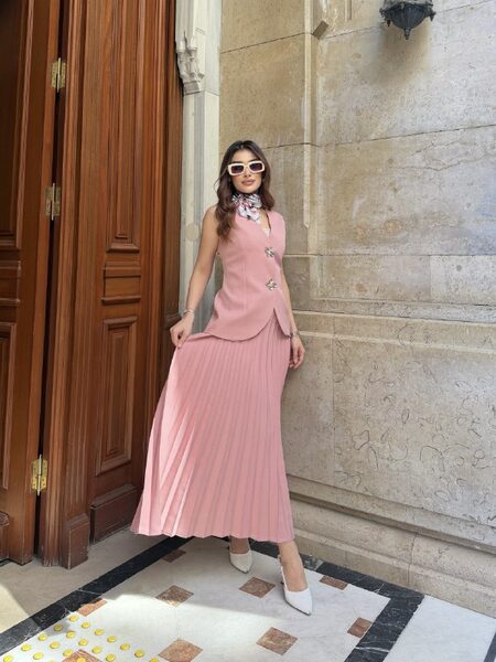 Apparel — TGSbnoFWXdo1