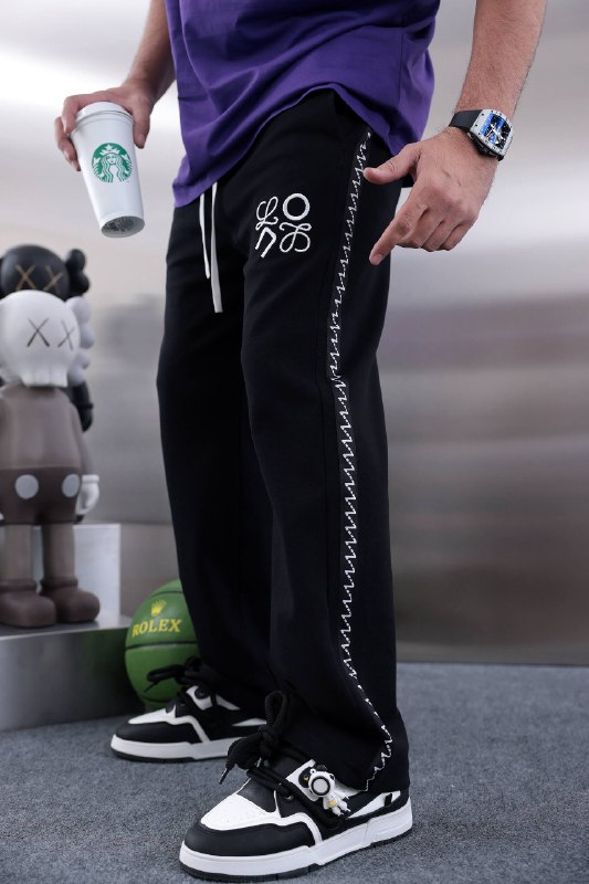 Apparel — TGSkQVkBDja5