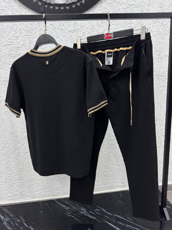 Apparel — TGSlCduhxaLq view
