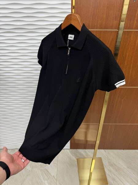 Apparel — TGSp1YC6smq2 view 5
