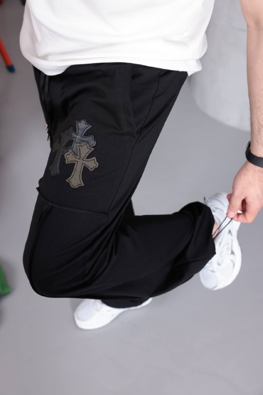 Apparel — TGSpeM6LIHIF view