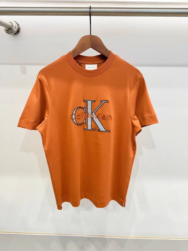 Apparel — TGSq-Ygqbxd_ view