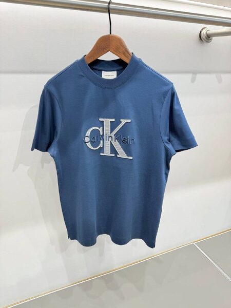 Apparel — TGSq-Ygqbxd_ view 3