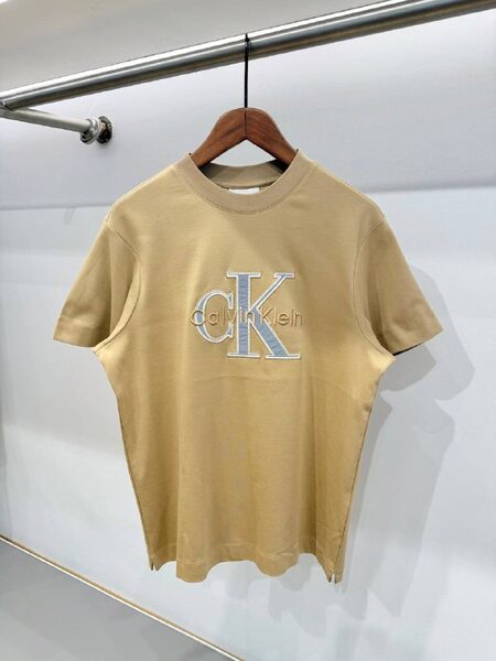 Apparel — TGSq-Ygqbxd_ view 4