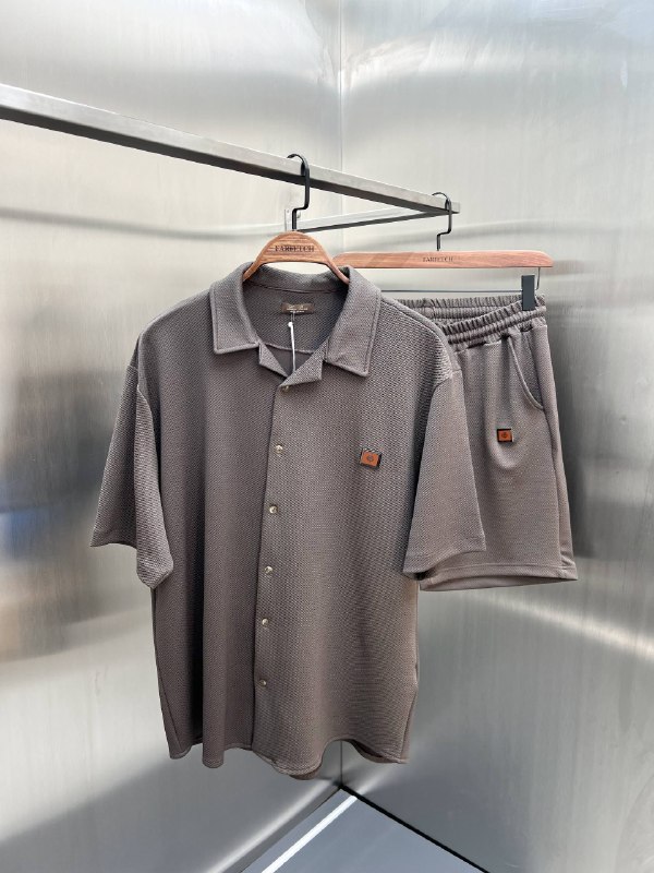 Apparel — TGSqF_Tl2Myk