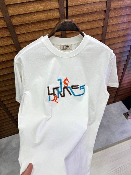 Apparel — TGSwPT4DJcUR
