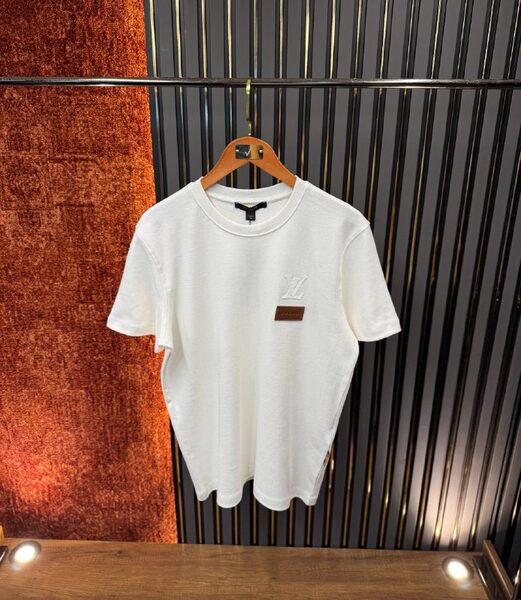 Apparel — TGTAd5IznZMl view 3
