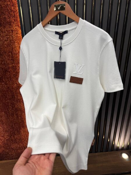 Apparel — TGTAd5IznZMl view 4