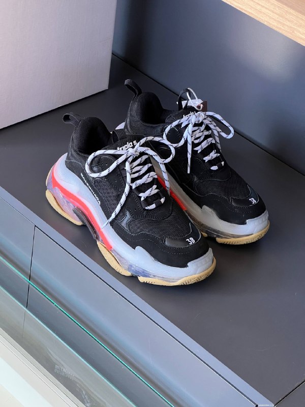 Men's Sneakers — TGTAkrt3tjmk