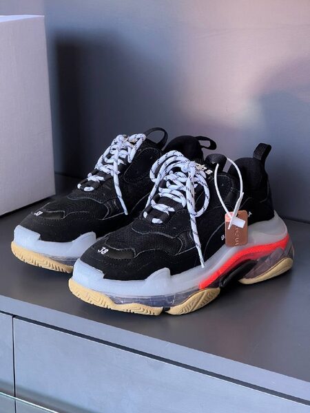 Men's Sneakers — TGTAkrt3tjmk view 4