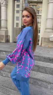 Apparel — TGTBEyIYBs7g