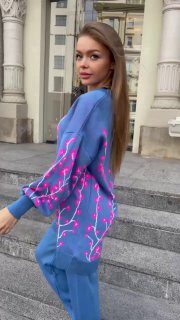 Apparel — TGTBEyIYBs7g