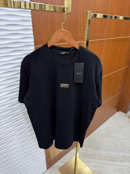 Apparel — TGTG8Dl56rF9