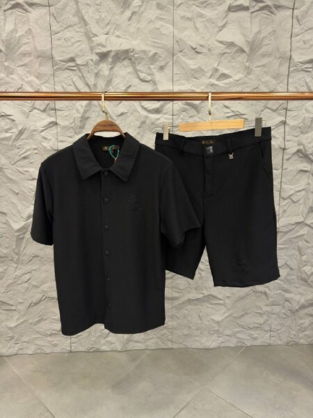 Apparel — TGTHkjz0p9bI view 2