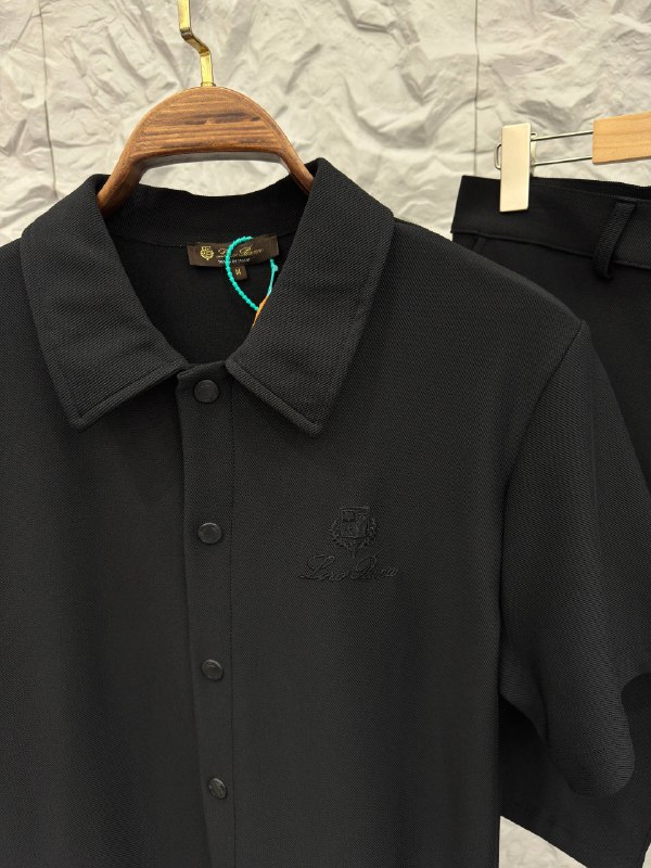 Apparel — TGTHkjz0p9bI view
