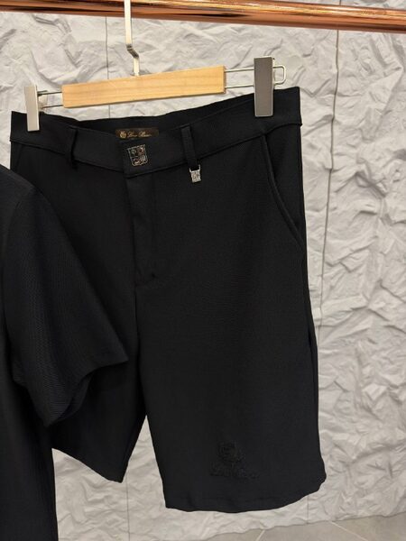 Apparel — TGTHkjz0p9bI view 4