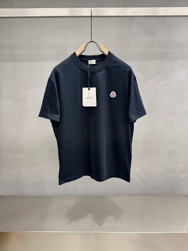 Apparel — TGTLmbYI6Ja6 view