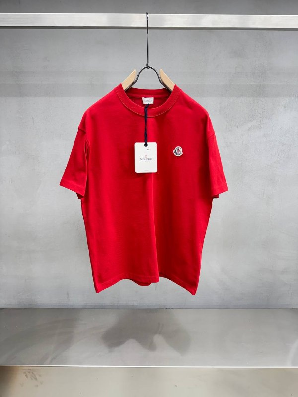 Apparel — TGTLmbYI6Ja6 view