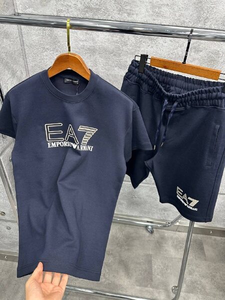 Apparel — TGTORjv_s0rp view 2
