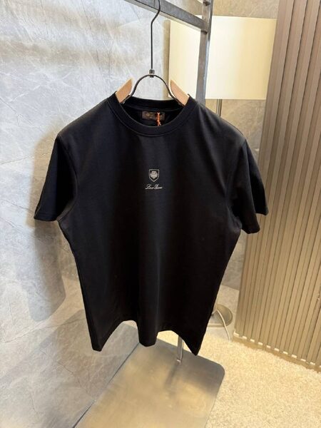 Apparel — TGTUqZ2y6hyK view 2