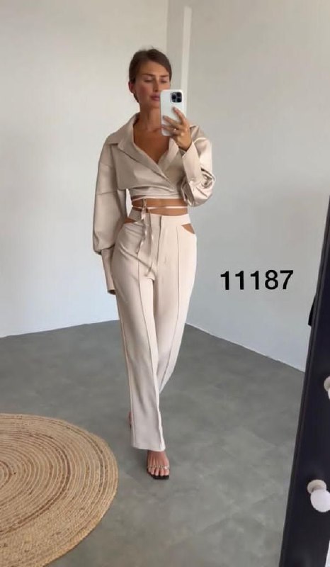 Apparel — TGTdrfZ1YHlI