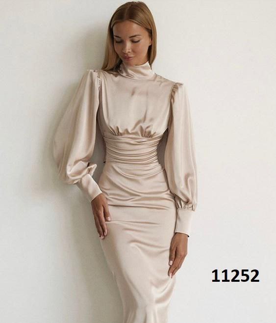 Apparel — TGTdrfZ1YHlI view