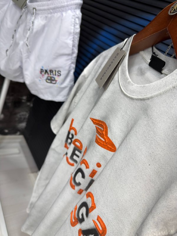 Apparel — TGTel8lqtD04 view