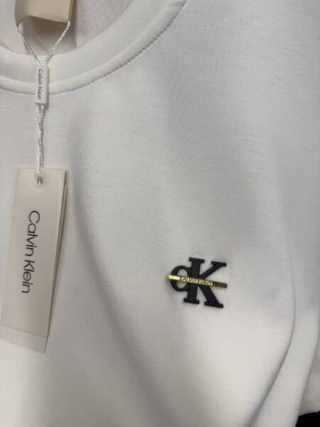 Apparel — TGTnmxlvGEOf view 2